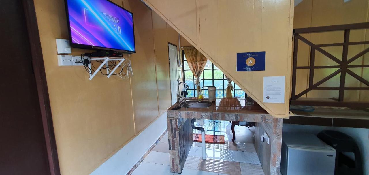 Chalet Kampong Semawar Kuala Kangsar Kültér fotó