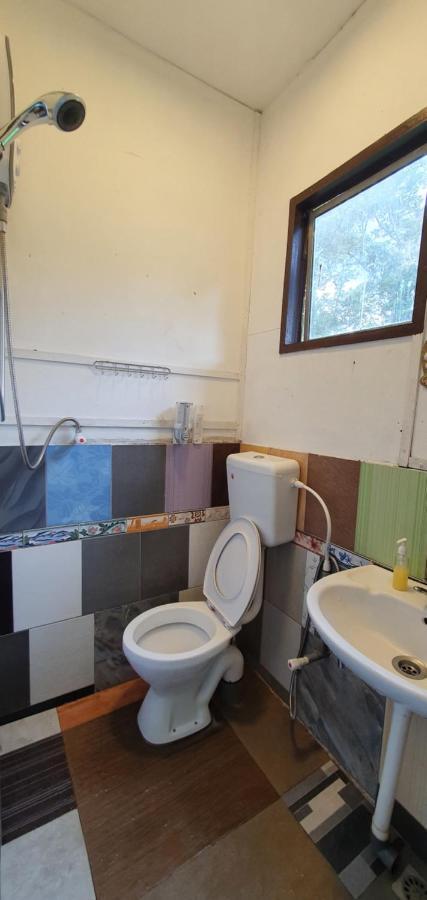 Chalet Kampong Semawar Kuala Kangsar Kültér fotó