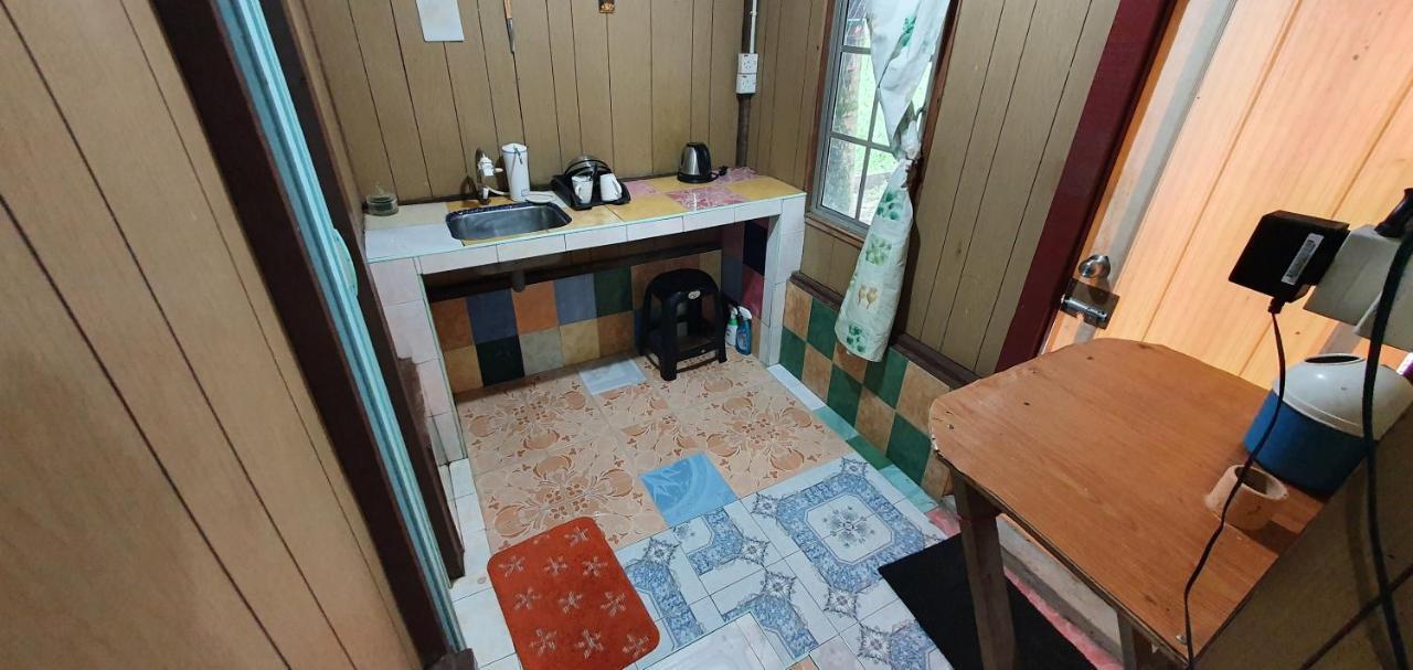 Chalet Kampong Semawar Kuala Kangsar Kültér fotó