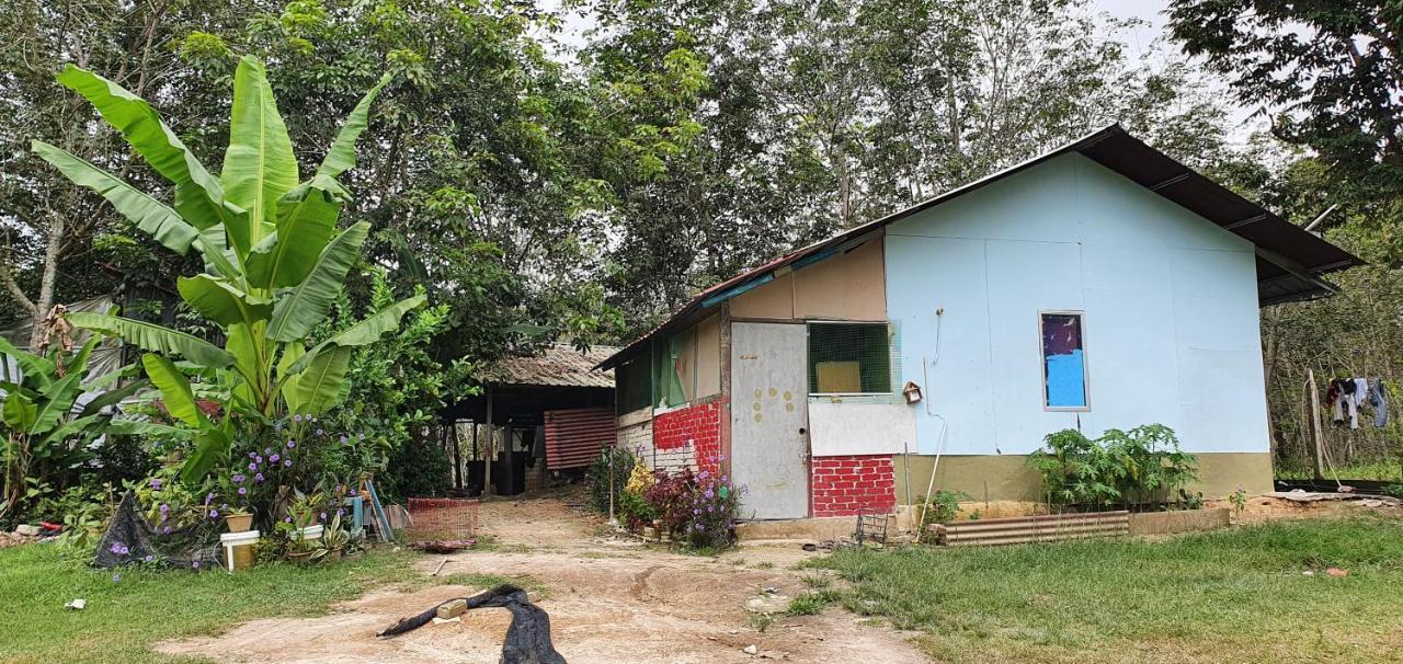 Chalet Kampong Semawar Kuala Kangsar Kültér fotó