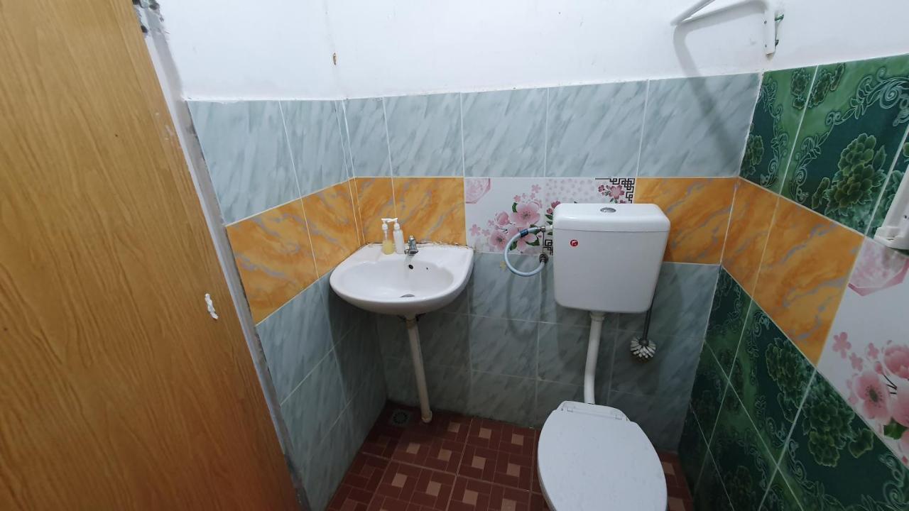 Chalet Kampong Semawar Kuala Kangsar Kültér fotó