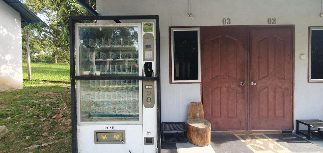 Chalet Kampong Semawar Kuala Kangsar Kültér fotó