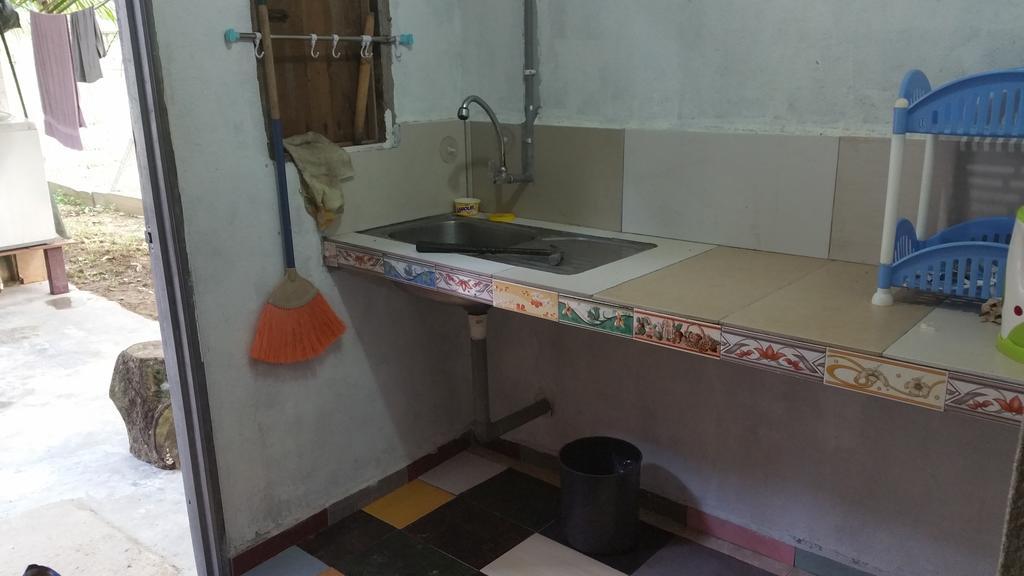 Chalet Kampong Semawar Kuala Kangsar Kültér fotó